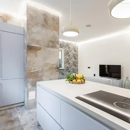 Appartement Eclipse #1 *