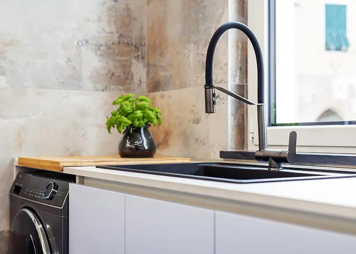 Eclipse #1 شقة نولي