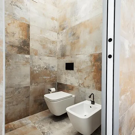 Eclipse #1 アパート *