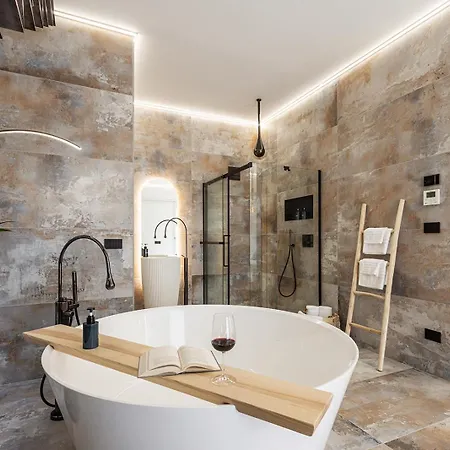 Eclipse #1 アパート *