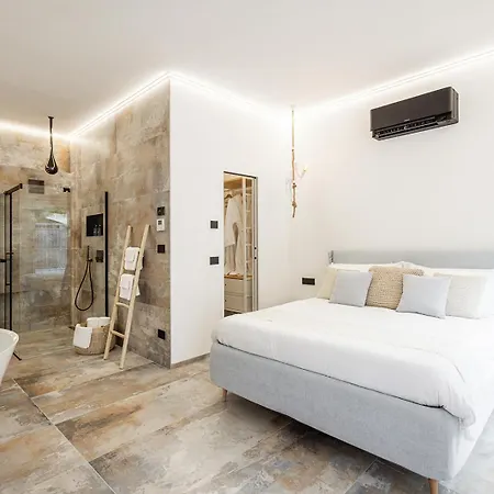Eclipse #1 Apartment Noli
