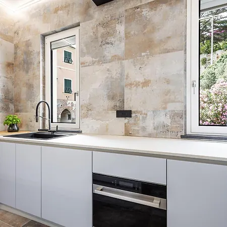 Eclipse #1 アパート ノーリ