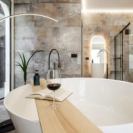 Eclipse #1 アパート *