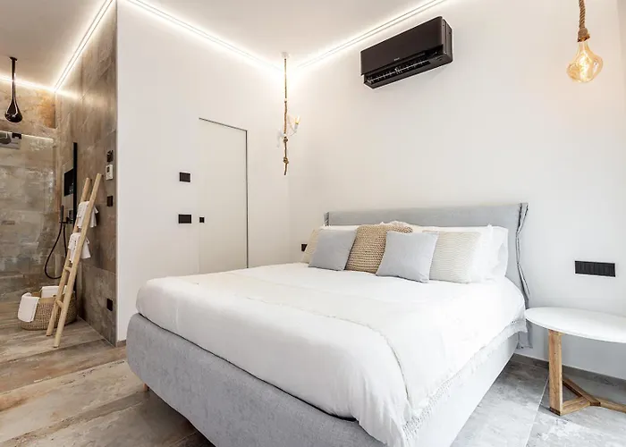 Eclipse #1 Apartment Noli