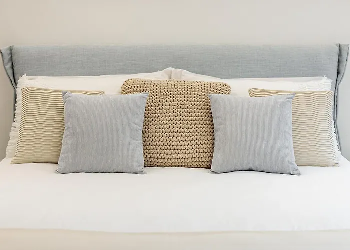 Eclipse #1 Apartment Noli